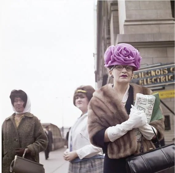 Vivian Maier Chicago, 1962 Archival pigment print, printed later 30.3 × 30.3 cm | From an edition of 15 Signed, authenticated, and numbered in ink on verso