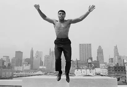 Thomas Hoepker. 1966. Ali jumping © Thomas Hoepker/ Magnum Photos