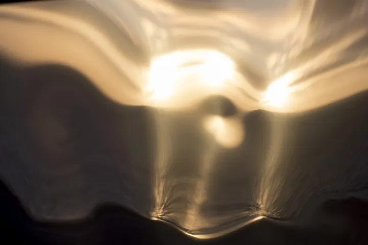 Sonnenaufgang im gebogenen Spiegel 6:00