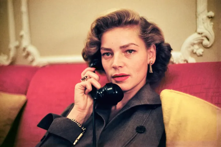 Lauren Bacall, St. Regis Hotel, New York, 1950 © Orkin/Engel Film and Photo Archive; VG Bild-Kunst, Bonn, 2026