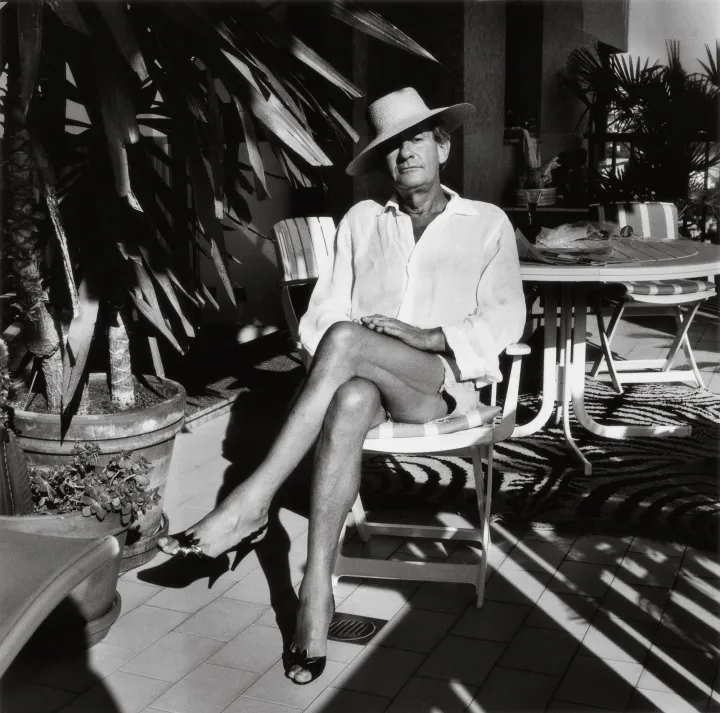 Alice Springs, Helmut in pumps, Monte Carlo 1987 © Helmut Newton Foundation