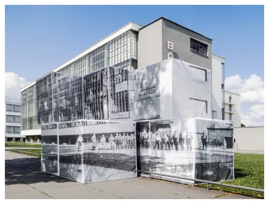 Georg Brückmann, aus der Serie: Bauhaus Dessau #11, Schulgebäude mit Nazis, 2017, Fine Art Print, 105 x 140 cm © Georg Brückmann, courtesy of Josef Filipp Galerie