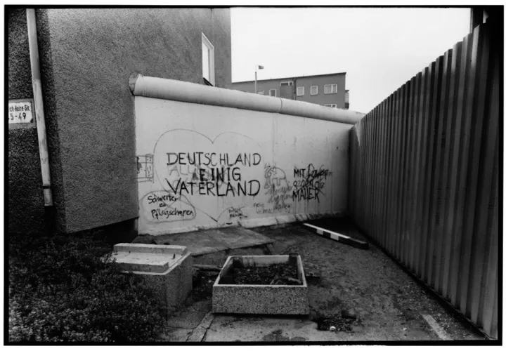 19.04.1990, 9.30, Heinrich-Heine-Straße © Manfred Paul