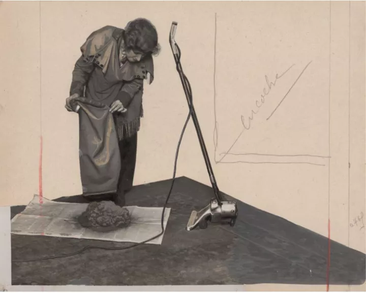 Vacuum cleaner, image published in the popular magazine “Lecture pour tous” June 27, 1921 Gelatin silver print, Archive of Modern Conflict