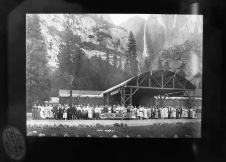 CCC Family I, 1919 (unbekannter Fotograf, Los Angeles, Public Library)