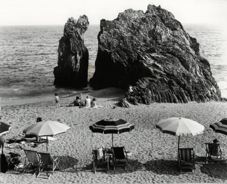 Werner Stuhler: Am Strand von Monterosso. Stiftung F.C. Gundlach