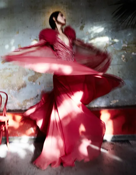 The red dress Elie Saab Haute Couture, Paris 2018 © Esther Haase