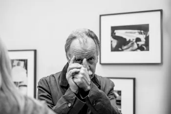 Hans-Michael Koetzle. "Reden wir über Fotografie". Leica Galerie Frankfurt
