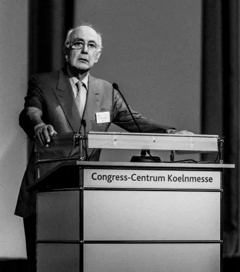 Dr. Hans Friderichs, Congress-Centrum Koelnmesse, Jahreshauptversammlung der DGPh während der photokina 2006 © Ruediger Glatz DGPh