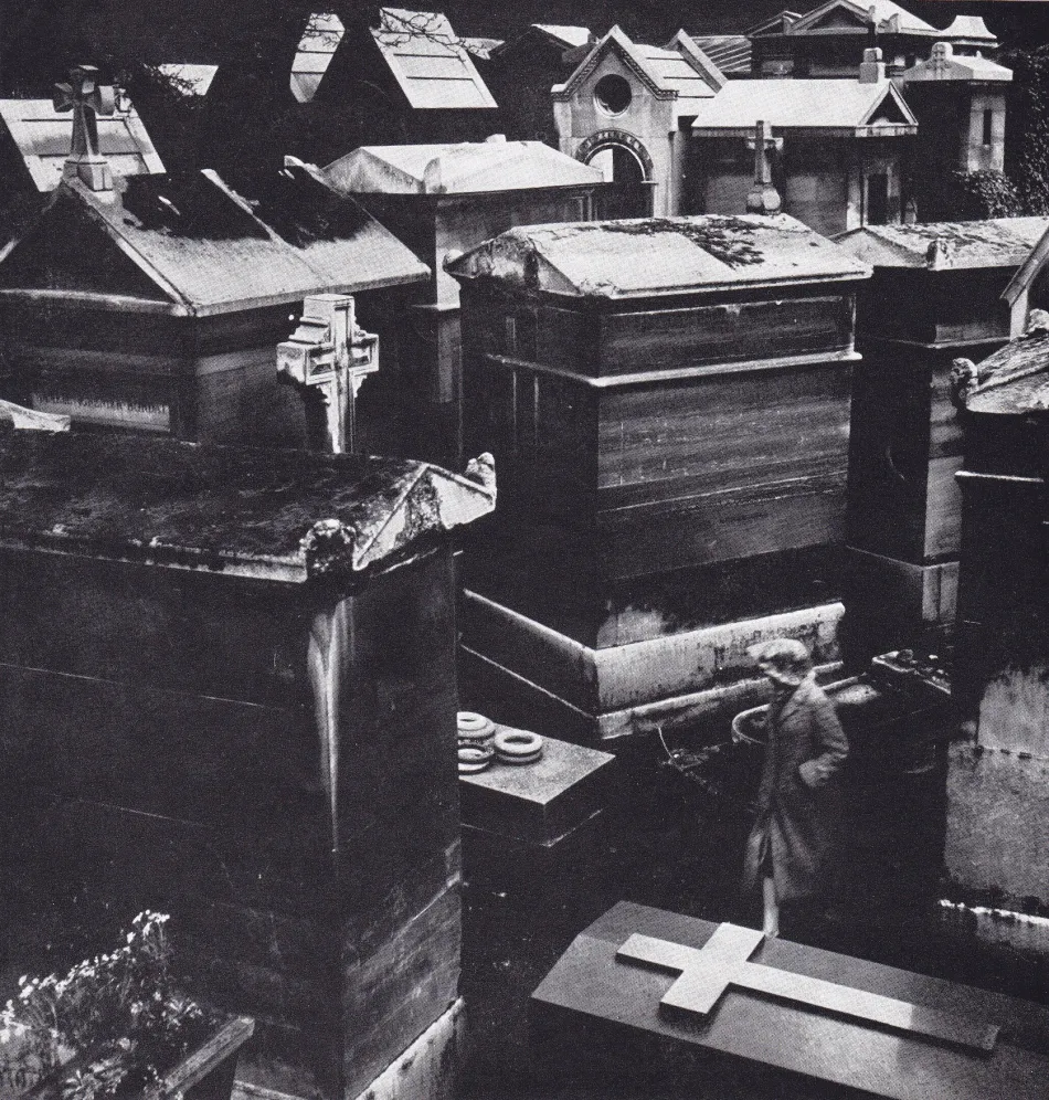 Robert Häusser, Zwischen Grüften (Pariser Friedhof)