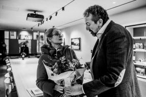 DGPh 4Ward | EMERGING PHOTOGRAPHER AWARD. Award ceremony, Karin Rehn-Kaufmann (Generalbevollmächtigte der Leica Galerien International) und Thomas Gerwers, Leica Galerie in Paris. © Ruediger Glatz