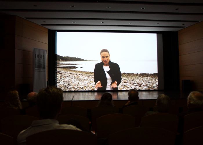 Preisträgerin Anja Jensen im Film (FotoTV) zu ihrem Projekt Visto Bueno © Thomas Dahmen