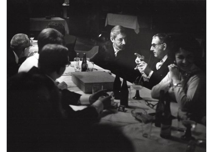 Kulturpreisverleihung am Abend des 30. September 1966 im Großen Saal des Gürzenichs, L. Fritz Gruber im Gespräch mit Man Ray