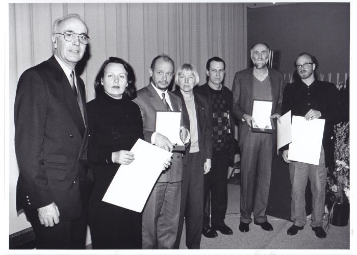 Kulturpreisverleihung 1994, v.l.n.r.: Dr. Hans Friderichs, Christine Frisinghelli, Manfred Willmann, Dr. Marlene Schnelle-Schneyder, Andreas Krase, Timm Starl, Dr. Hubertus von Amelunxen