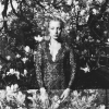 © Ute Mahler, #39, Martina im Tulpenbaum, Hohen Neuendorf, 1980